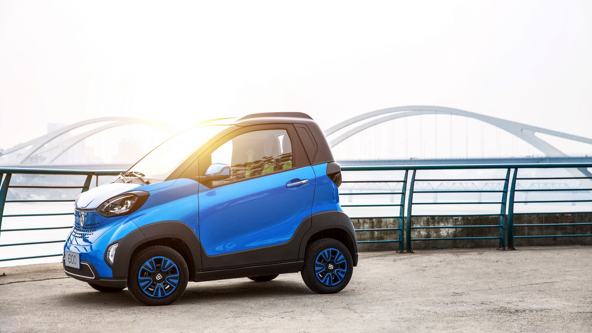 Самый дешевый китайский авто. Baojun e100. Электромобиль Baojun e100. Электрокар Baojun e100,кабриолет. Baojun Lechi.